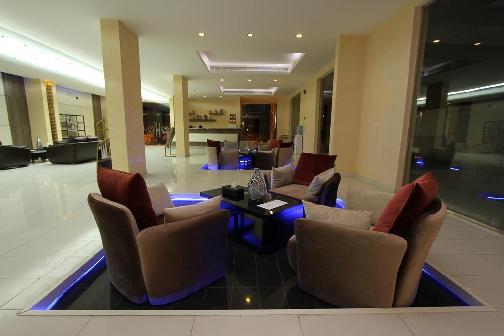 Raoum Inn Khafji Southern Buitenkant foto